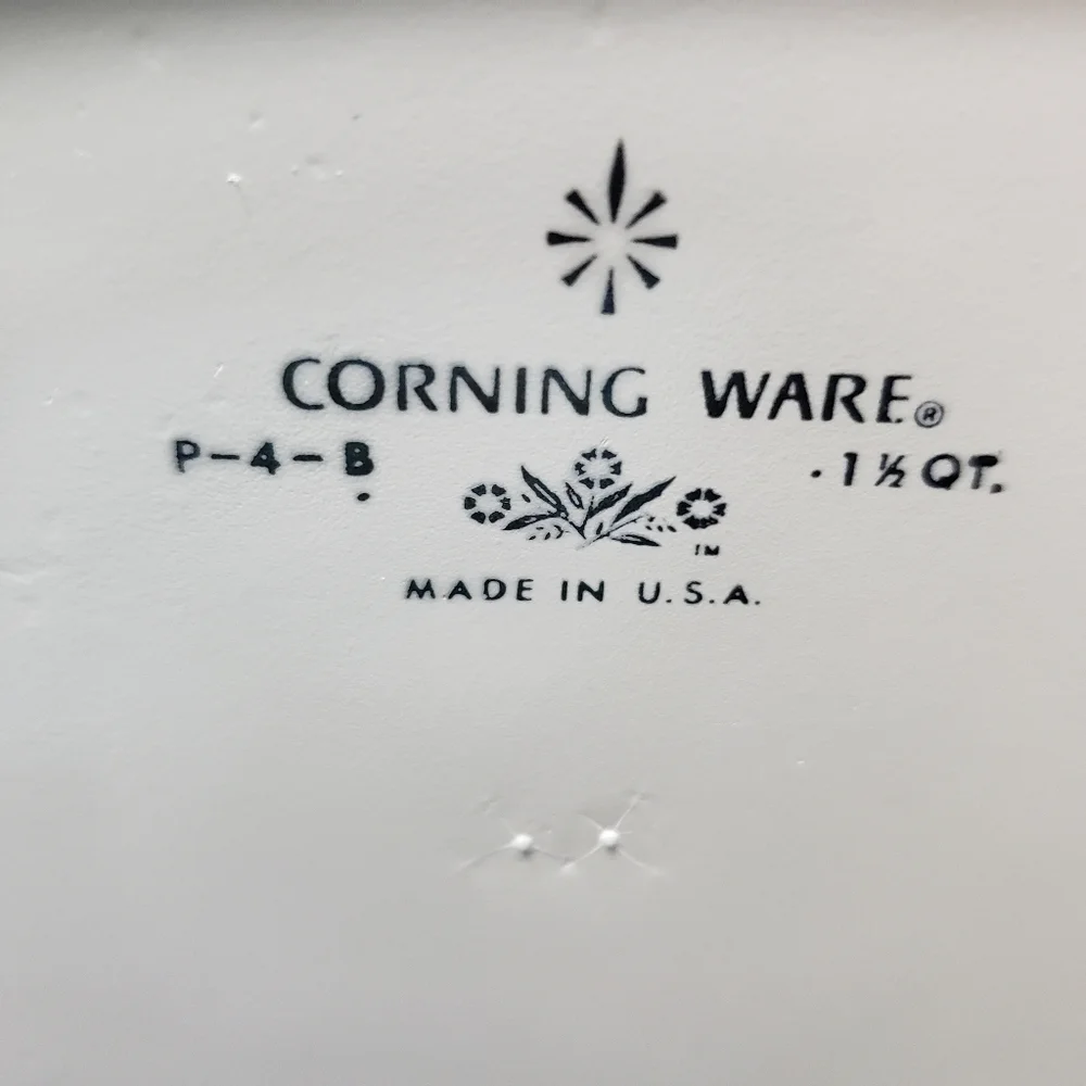 CORNING WARE P-4-B-1 Blue Cornflower Cookware, 1 1/2 Qt Loaf Pan made in…